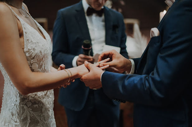 Fotógrafo de casamento Merle Von Alten-Reuss (sl8rpgm). Foto de 14 de agosto 2021