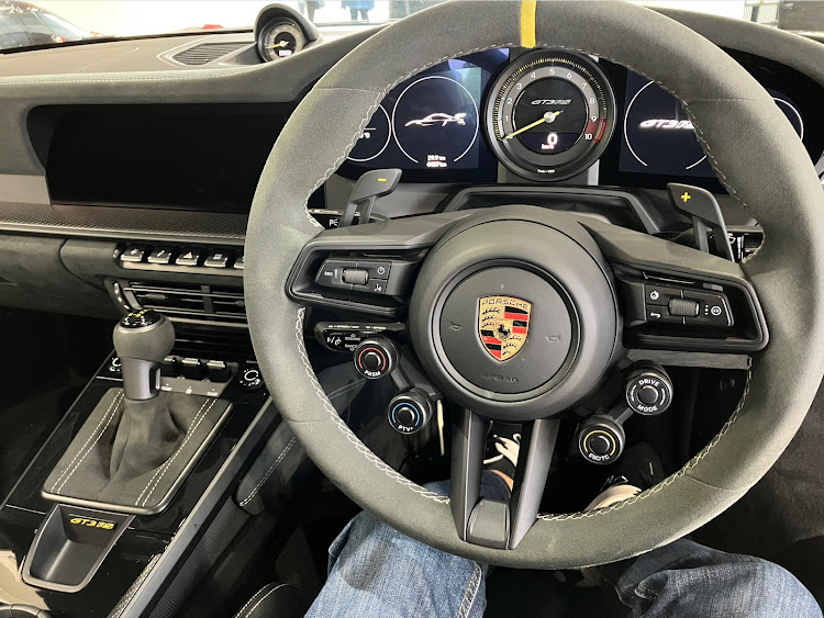 911 クーペのもっちゃんさんが投稿したカスタム事例の投稿画像1枚目