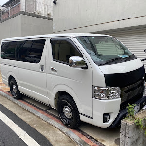 ハイエースバン GDH206V