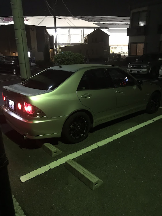 アルテッツァのKatsuyaさんが投稿したカスタム事例の投稿画像2枚目