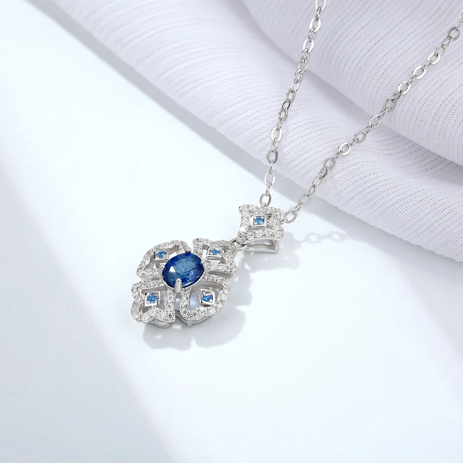 Collier S925 Argent Motif Rétro Femme, Pendentif Saphir Naturel Polyvalent. Un bijou élégant pour toutes occasions.