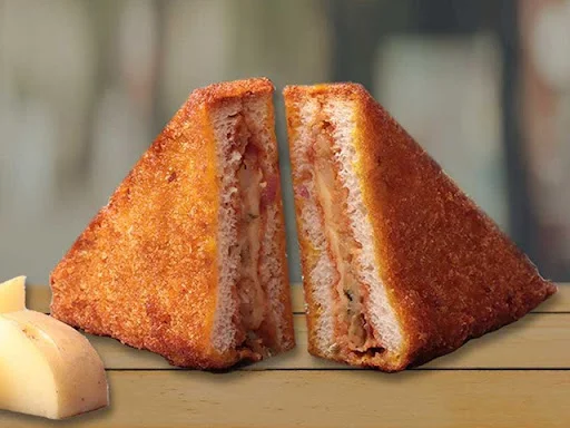 Fried Aloo Tikki Sandwich