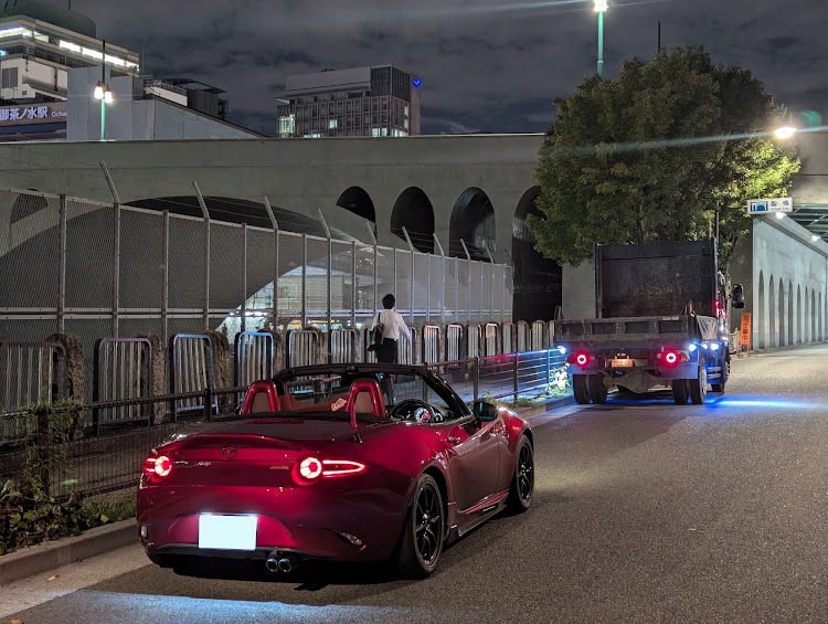 ロードスターのいつもイイネ&コメントありがとうございます🙇‍♂️・マツダのある暮らし・夜ドラは体力回復・橋コラボに関するカスタム事例の投稿画像4枚目