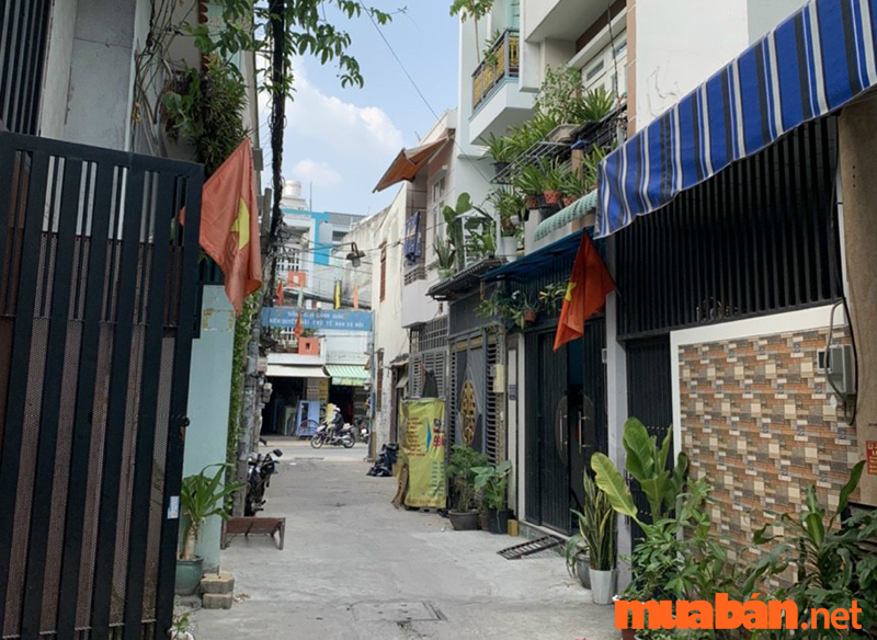 Tìm mua nhà Quận 2 trên trang uy tín như muaban.net