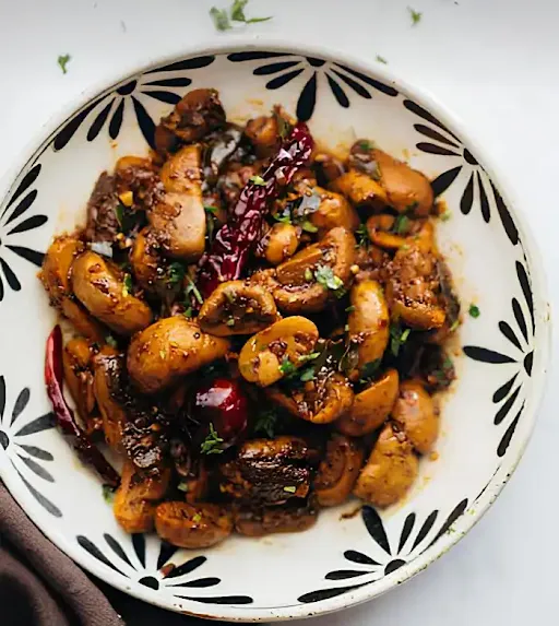 Mushroom Pepper Fry [Coastal]