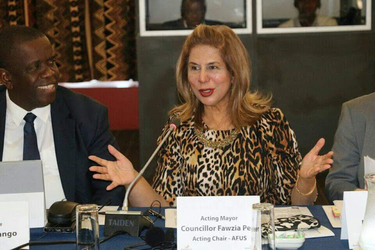 Acting mayor Fawzia Peer resumed her duties on Friday following a hurried trip to hospital the previous day.