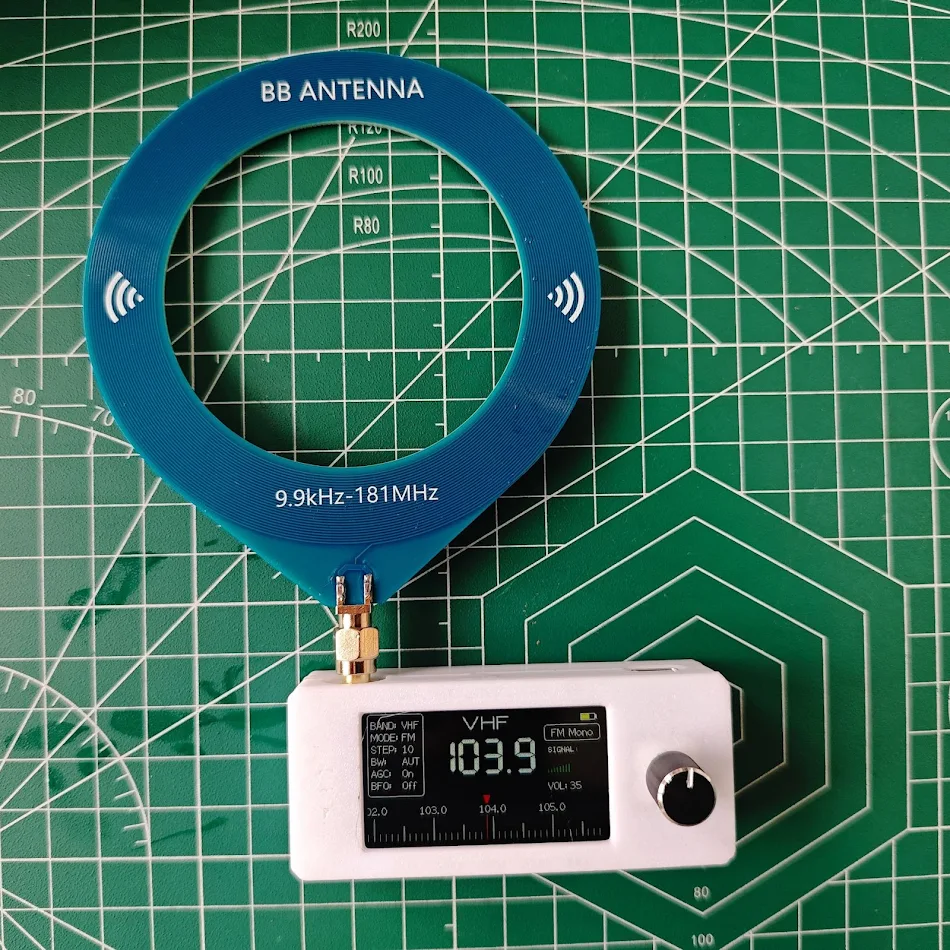 Mini Rádio de Bolso AM FM Portátil Leve a Música e Notícias com Você Compacto e Fácil de Usar Perfeito para Viagens e Uso Diário Simples