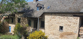 maison à Quins (12)