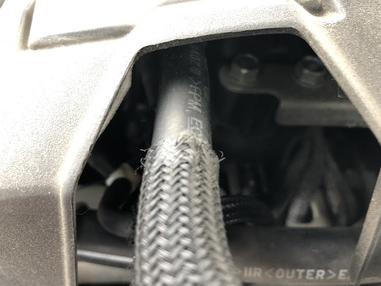 レガシィツーリングワゴンのブースト計・水温計・Defi・defi-link meter advance BFに関するカスタム事例の投稿画像3枚目