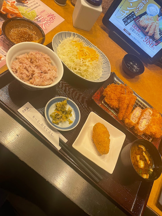 エクリプスクロスの濱かつ・臨時収入・贅沢・外食に関するカスタム事例の投稿画像3枚目