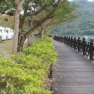 鯉魚潭樹屋餐廳