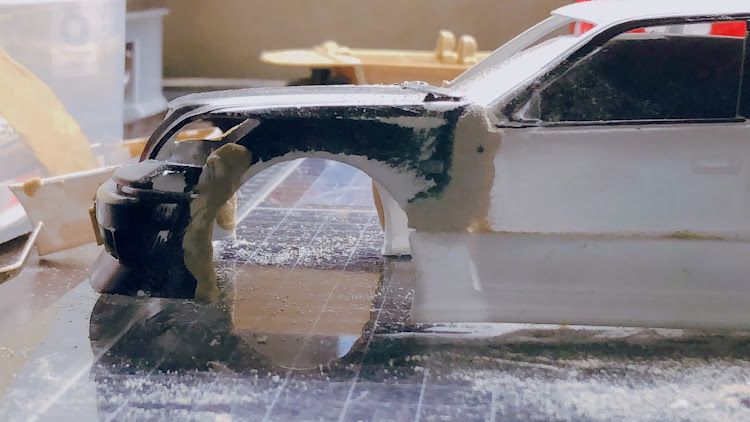しぶきさんが投稿したセルシオ・よくわからない・DIY・車のプラモデル・VIPカー好きに関するカスタム事例の投稿画像2枚目