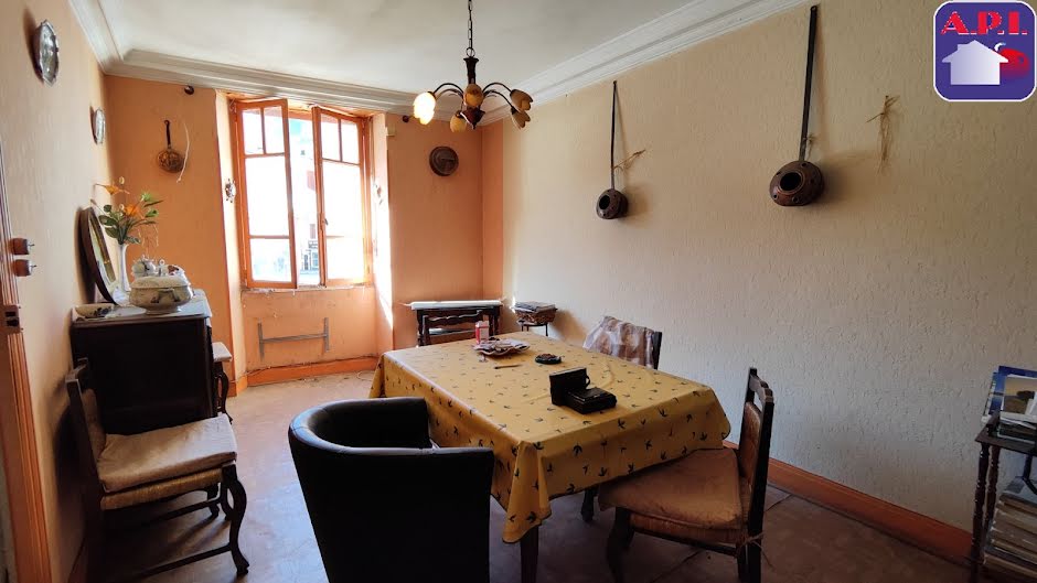 Vente maison 5 pièces 97 m² à Tarascon-sur-ariege (09400), 49 500 €