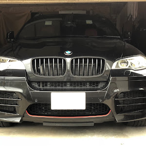 X6 M E71