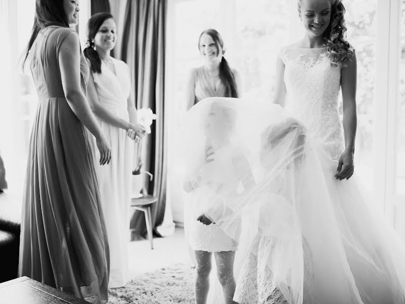 Fotógrafo de casamento Yauheny Jezhora (jezhora). Foto de 11 de janeiro 2016