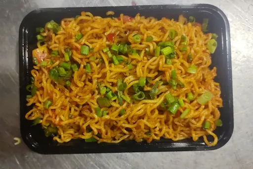 Schezwan Fried Maggi