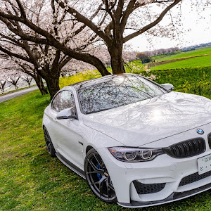 M4 クーペ F82