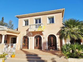 maison à Saint-raphael (83)