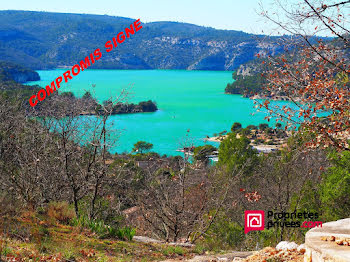 maison à Esparron-de-Verdon (04)