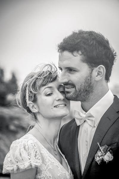 Wedding photographer Nathalie Vergès (nathalieverges). Photo of 17 April 2015