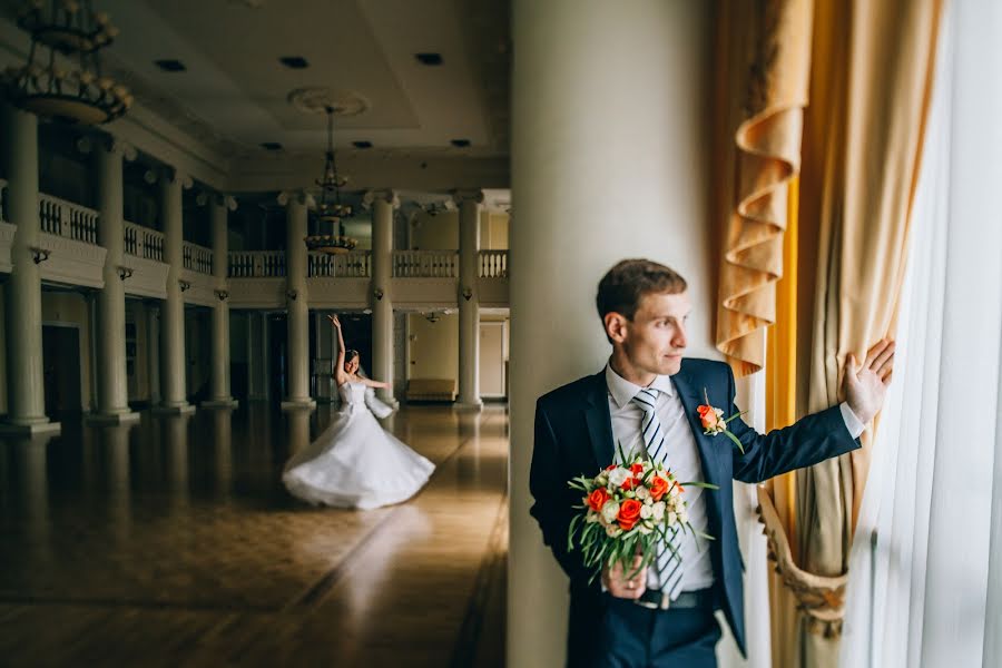 婚禮攝影師Igor Tyulkin（milky）。2014 10月8日的照片