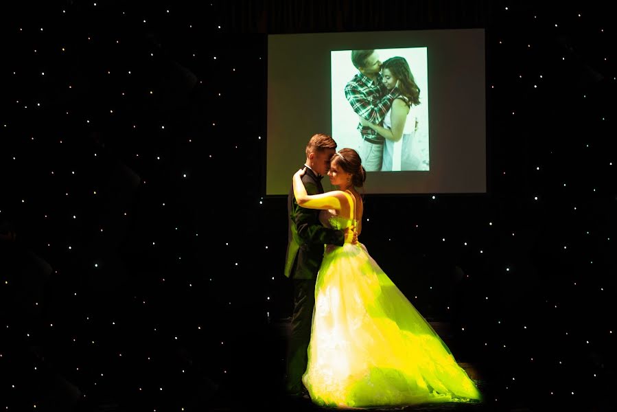 Fotógrafo de casamento Irina Golubeva (mirafot). Foto de 28 de junho 2016