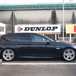 523i Touring M-Sport