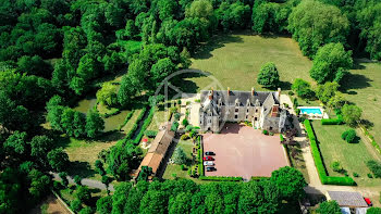 château à La Roche-sur-Yon (85)