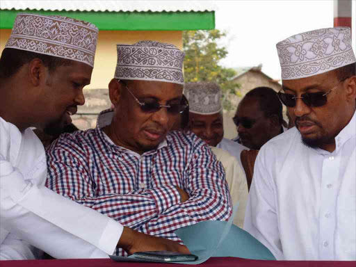 Mandera County governor Ali Roba, Mandera west MP Mahamud Mohammed and Senator Billow Kerrow./FILE