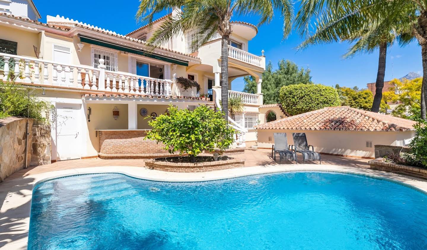 Villa with pool Marbella