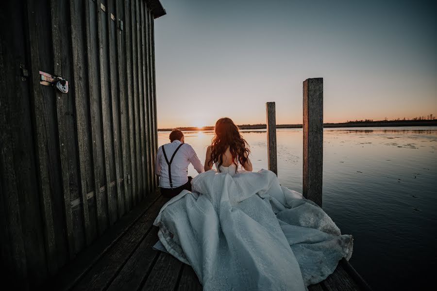 Fotografo di matrimoni Koray Onmaz (koraydesign). Foto del 4 aprile 2019