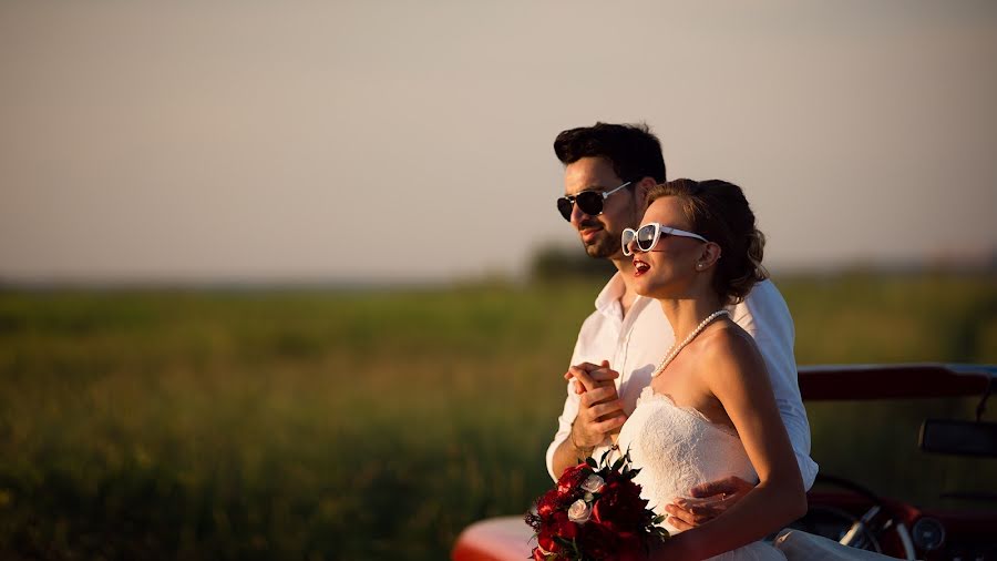 Fotógrafo de casamento Aleksandr Melanchenko (melanchenko). Foto de 12 de fevereiro 2018