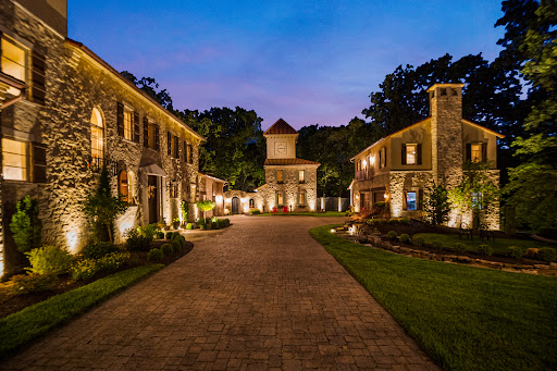 Property with garden 4