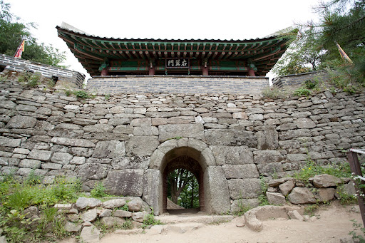 West gate