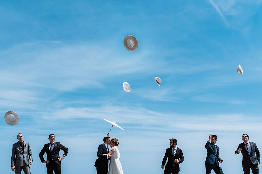 Fotógrafo de casamento Roberto Abril Olid (robertoabrilol). Foto de 11 de novembro 2016