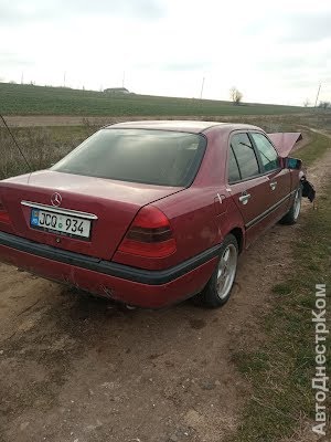 продам запчасти на авто Mercedes C 180 C-klasse (W202) фото 1