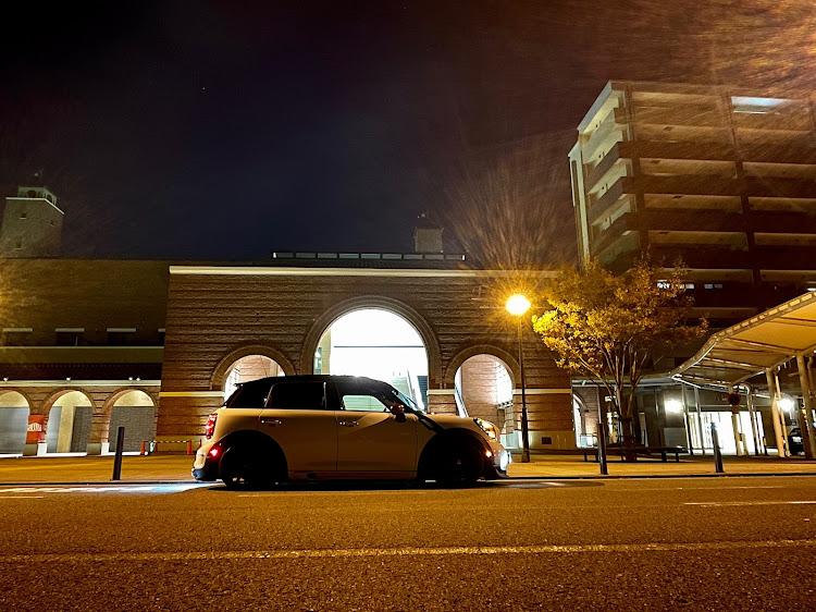 ミニ クロスオーバーのMINI R60・CROSSOVER・沢山のいいねに感謝🤲・コメントありがとうございます🤗に関するカスタム事例の投稿画像4枚目