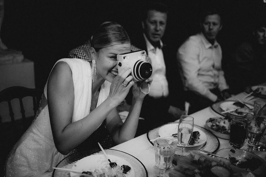 Fotógrafo de casamento Ivan Nizienko (djovanni). Foto de 13 de novembro 2022