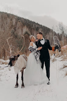 Wedding photographer Lera Polkhovskaya (polkhovskaya). Photo of 23 January 2022