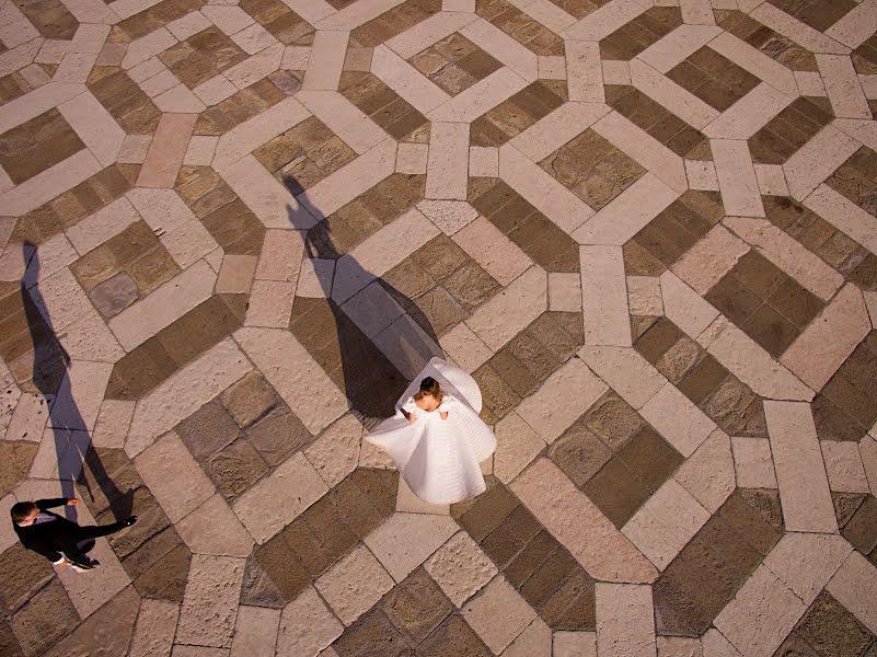 Fotografo di matrimoni Matas And Paulina - Jūras Duo (jurasduo). Foto del 18 gennaio 2019