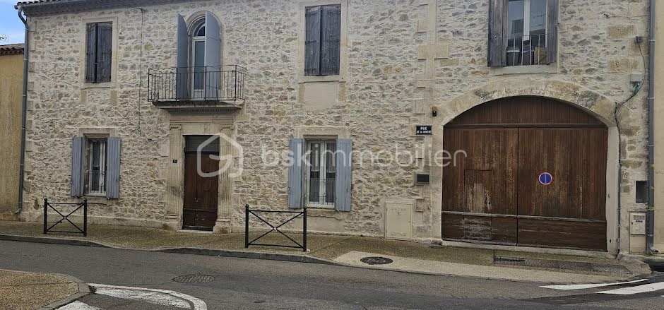 Vente maison 21 pièces 543 m² à Milhaud (30540), 1 000 000 €