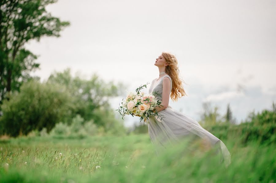 Wedding photographer Aygul Khanova (khanova). Photo of 15 June 2016