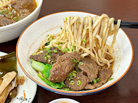 滿香園牛肉麵