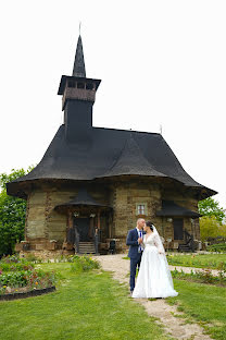 Wedding photographer Cristina Melenciuc (cristinamelenciu). Photo of 16 June 2023