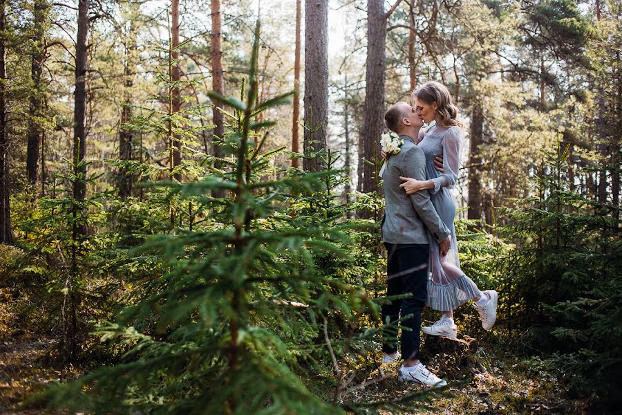 Hääkuvaaja Artem Vazhinskiy (times). Kuva otettu 16. heinäkuuta 2019