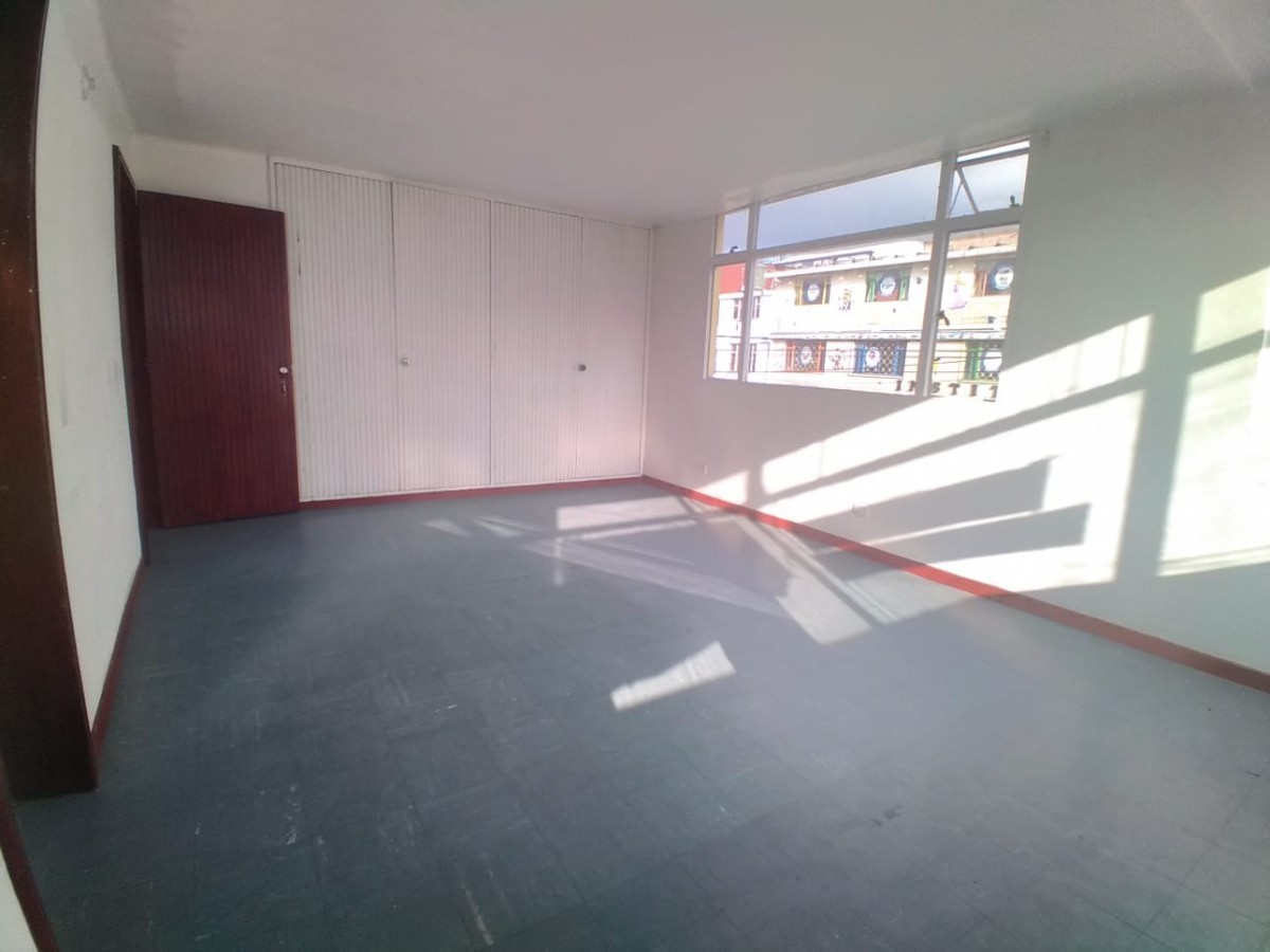 Casa En Venta - Ciudad Berna, Bogota