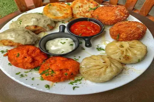 NTH Momos Platter (12 Pcs) (Serves 3-4)