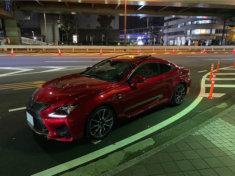 RC FのJ-WOLF・ドライブ・マフラーに関するカスタム事例の投稿画像1枚目