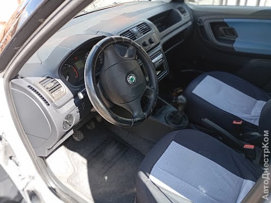 продам авто Skoda Fabia Fabia II фото 3