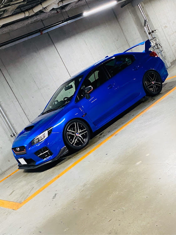 WRX STIのYAHMANさんが投稿したカスタム事例の投稿画像1枚目